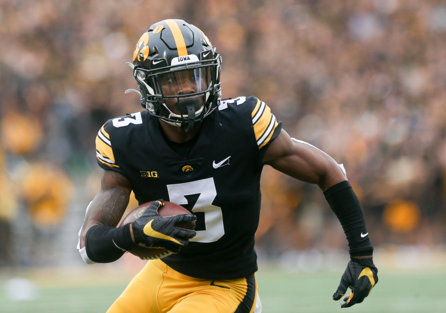 100921-qc-spt-iowa-fball-014
